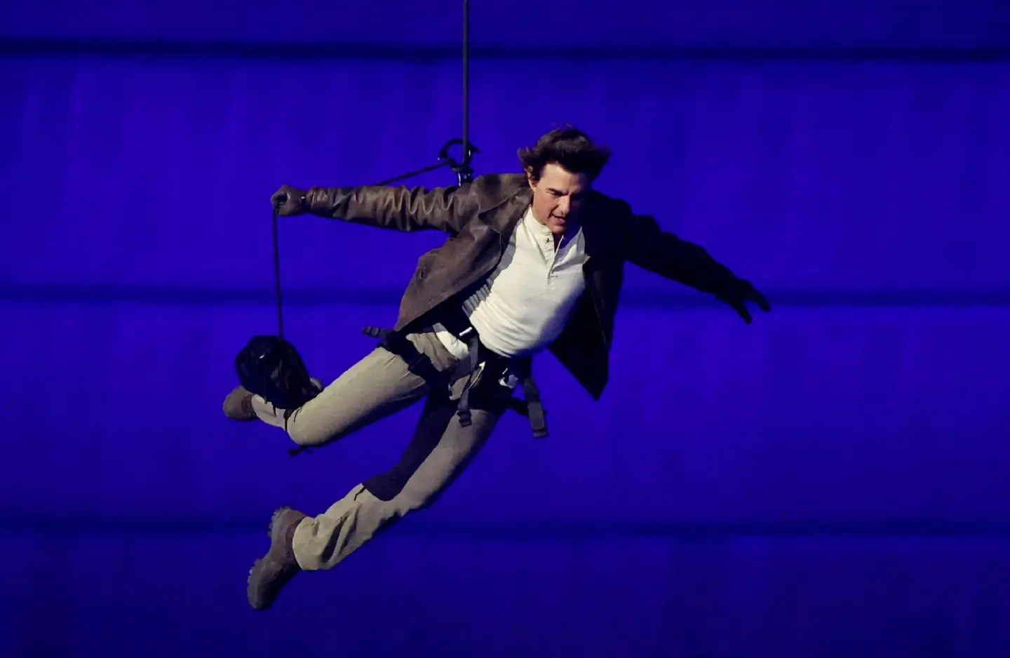 Paris closes the Olympics, and Los Angeles turns to Tom Cruise for its 2028 mission Paris closes the Olympics, and Los Angeles turns to Tom Cruise for its 2028 mission