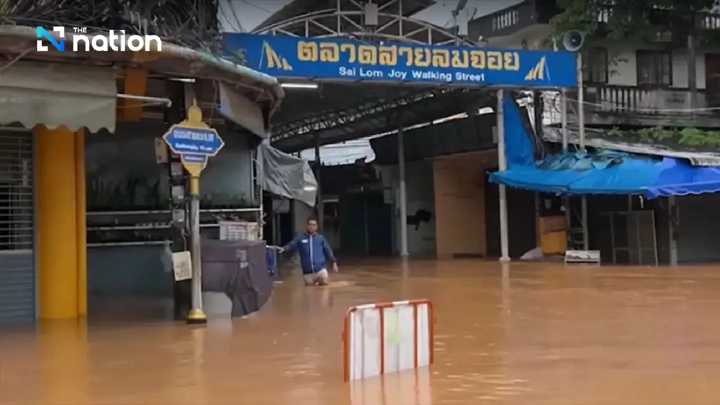 Mae Sai River bursts banks, flooding border markets, villages