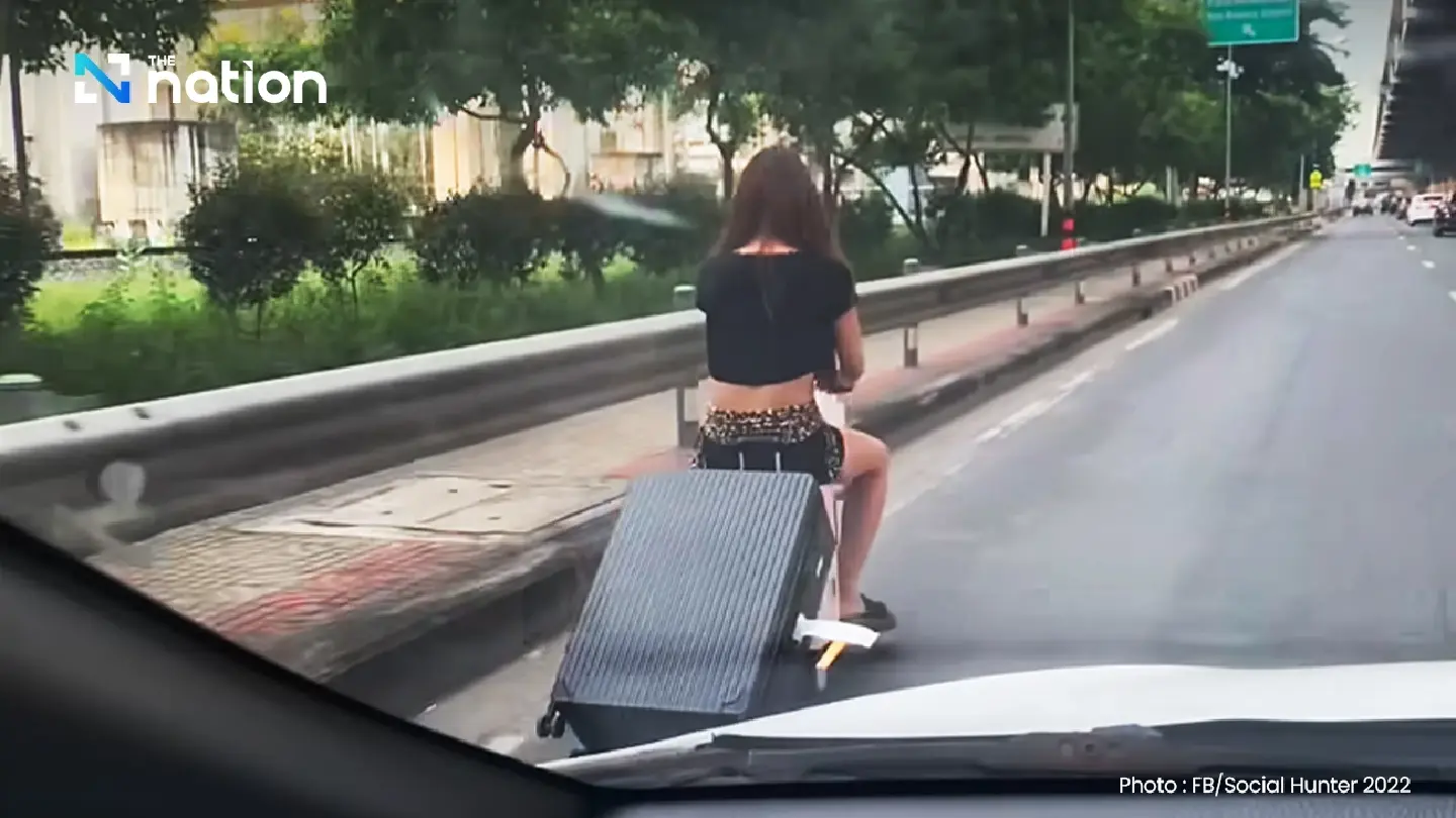 Yes, riding a motorised suitcase on Thai roads is illegal Yes, riding a motorised suitcase on Thai roads is illegal