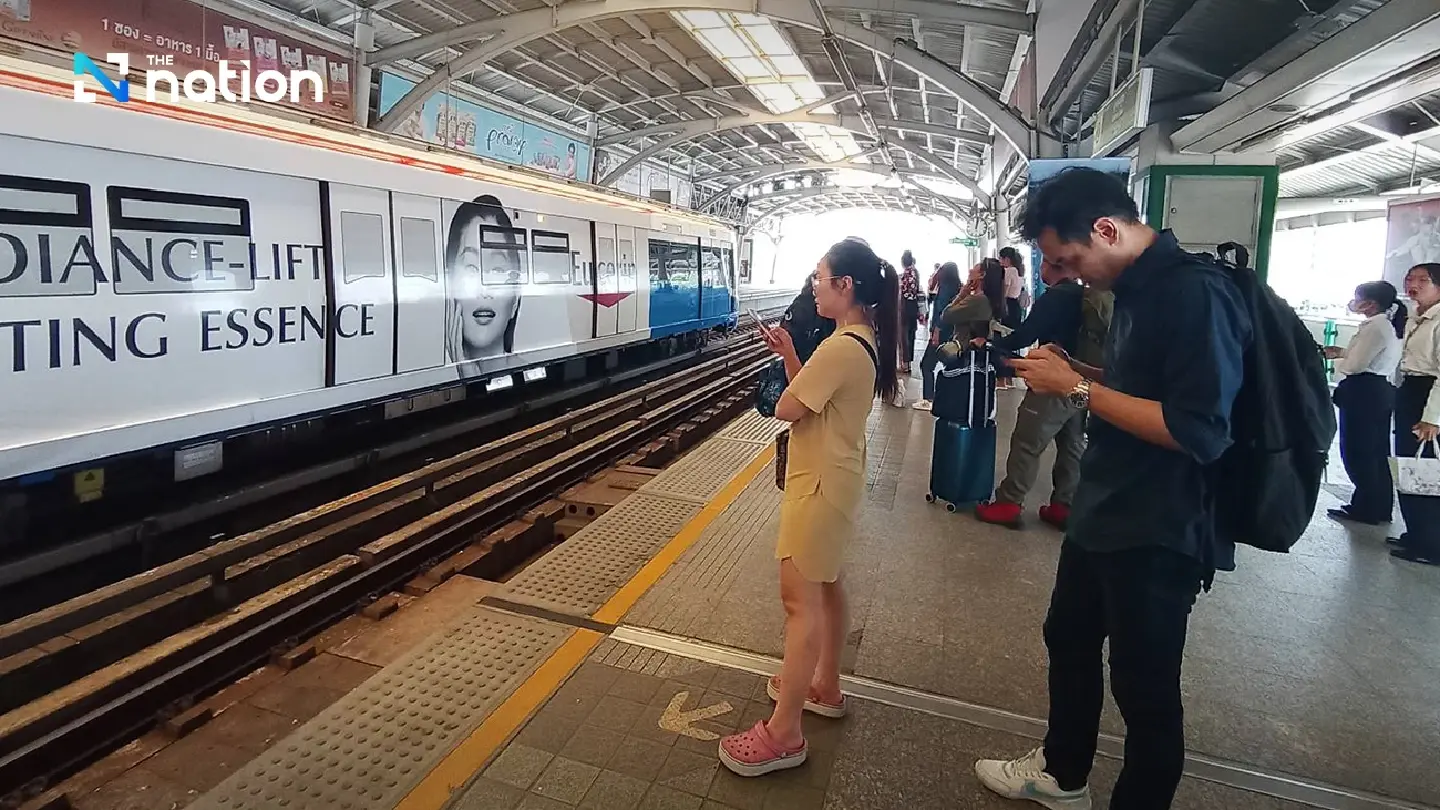 Ministry eyes bonds, congestion fees to fund 20-baht Skytrain fare