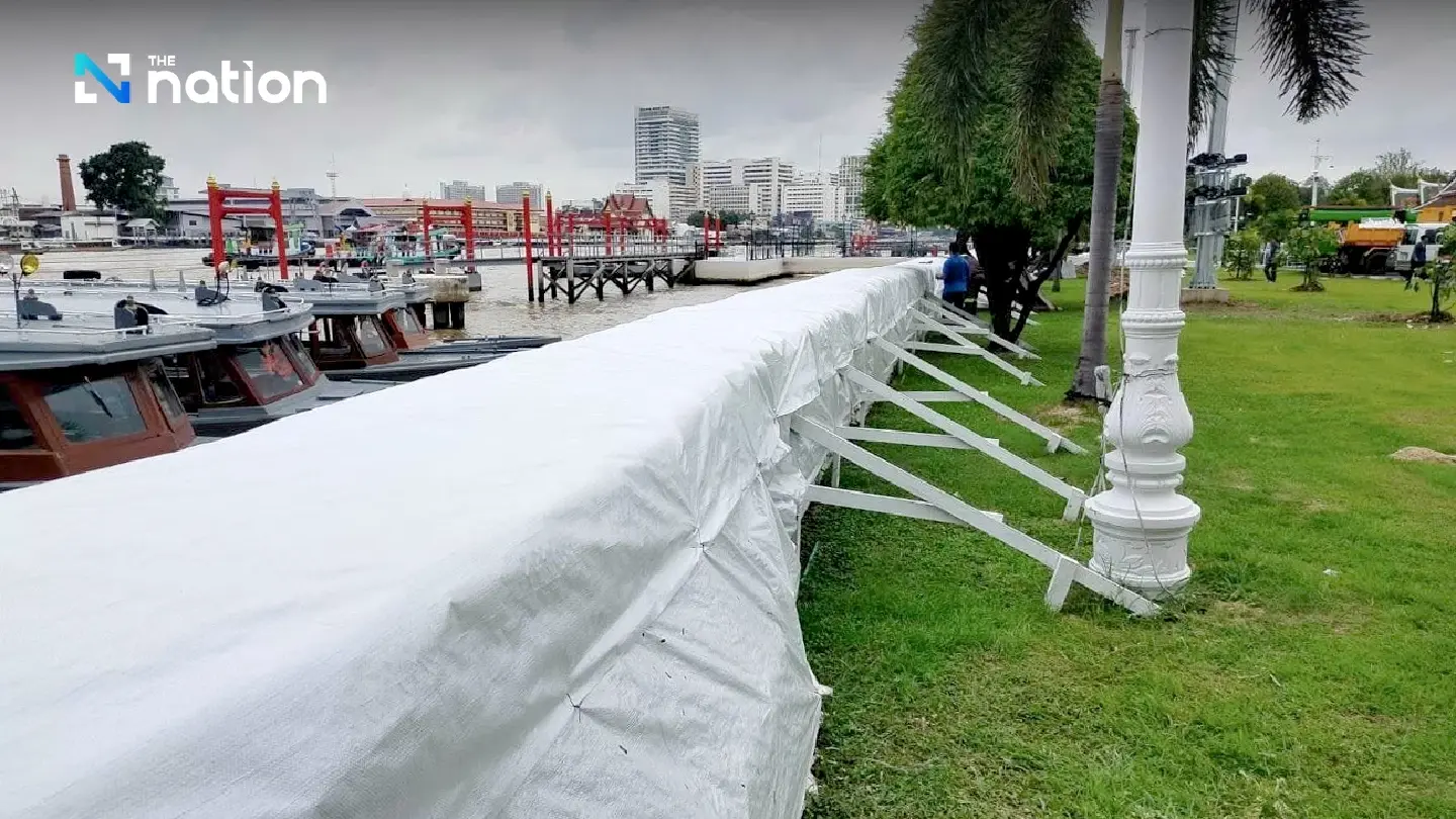 BMA ready to tackle overflowing Chao Phraya as heavy rains continue BMA ready to tackle overflowing Chao Phraya as heavy rains continue