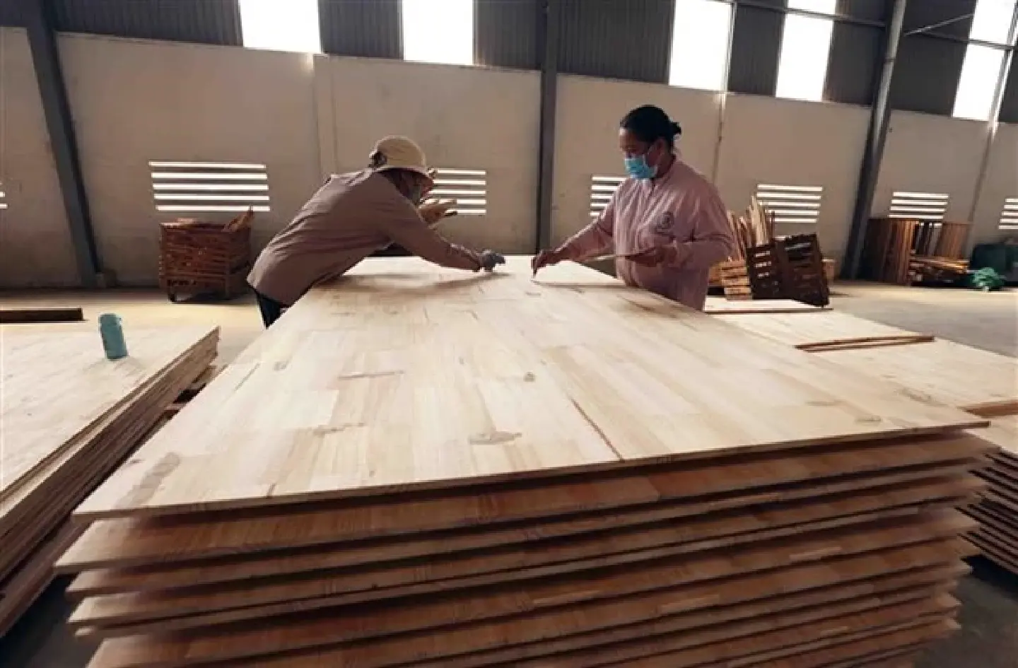 Vietnam starts anti-dumping probe on wood fibre boards from Thailand, China Vietnam starts anti-dumping probe on wood fibre boards from Thailand, China
