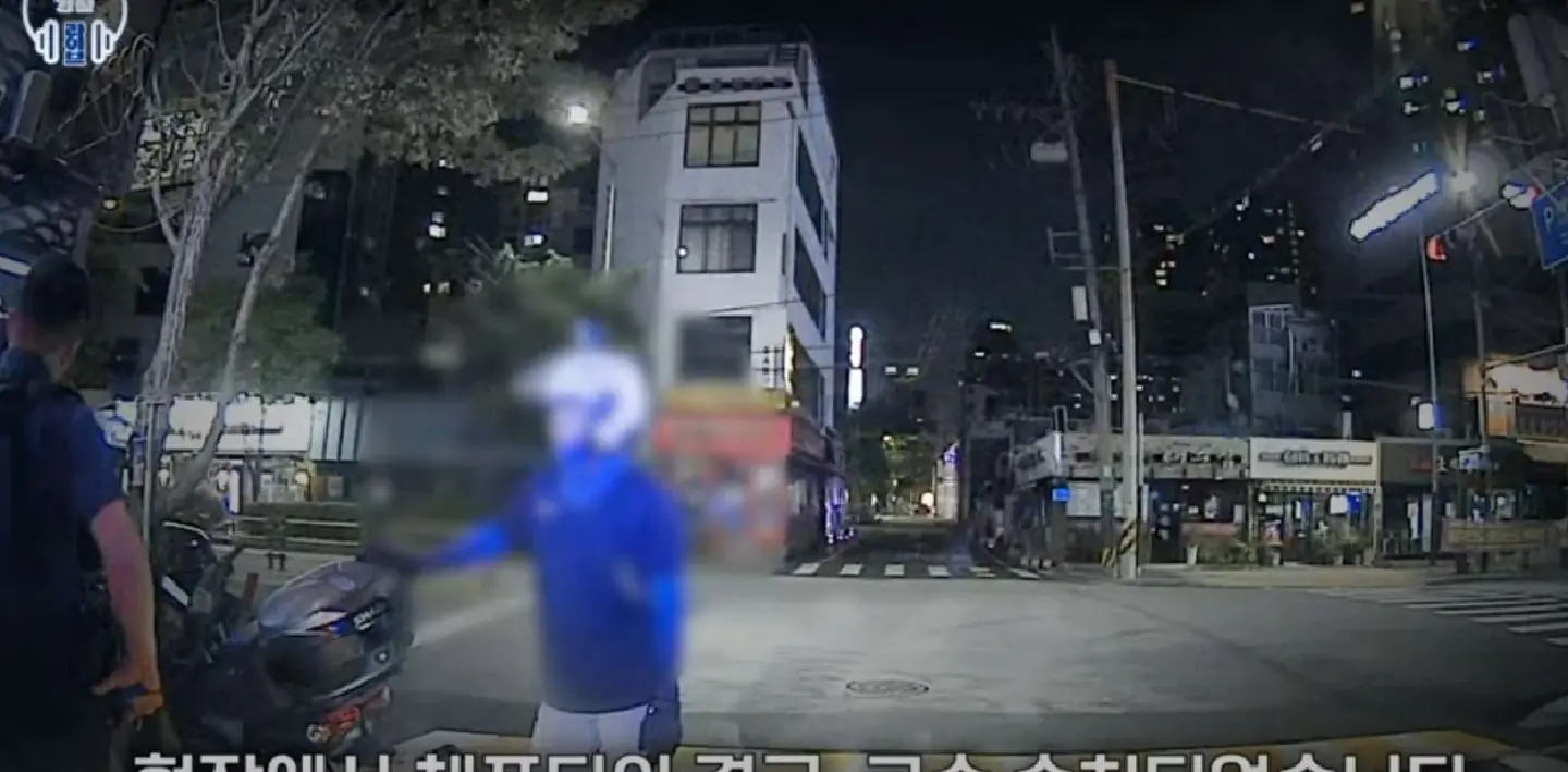 Man in Seoul chases thief who stole woman's bag during suicide attempt