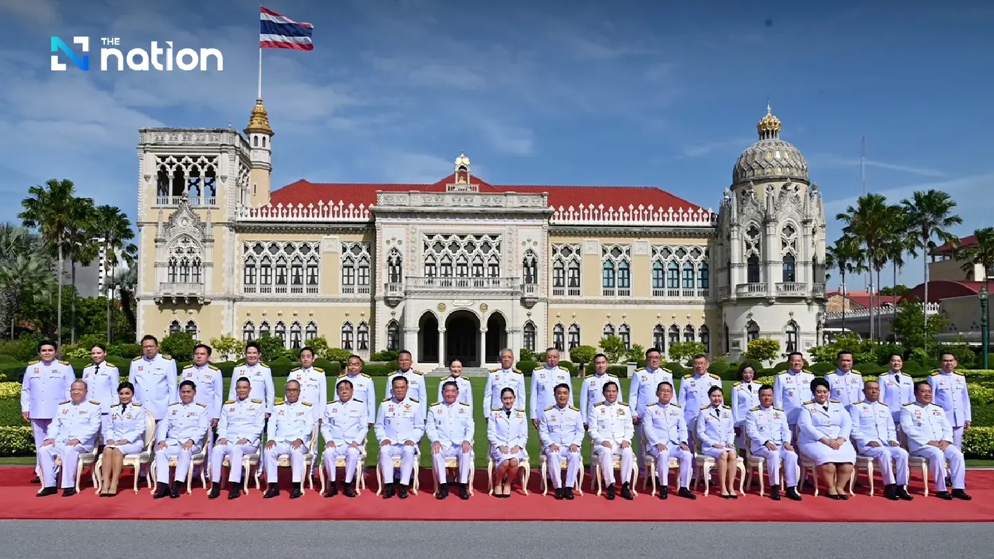 New PM, Cabinet members take group photo at Government House