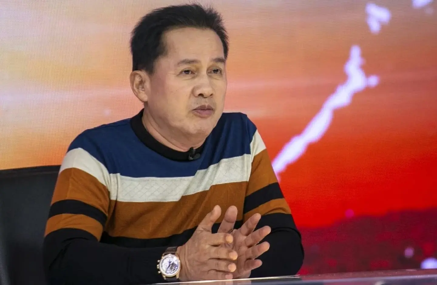 A Filipino preacher on the run from sexual abuse charges surrenders