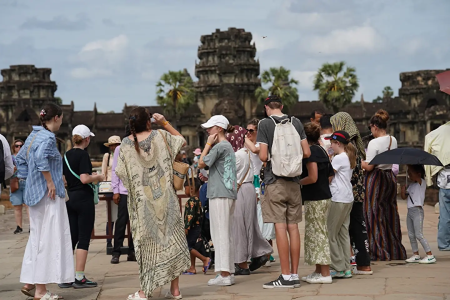 Analysts: Cambodia must develop pathway to joining Thai tourism initiative Analysts: Cambodia must develop pathway to joining Thai tourism initiative