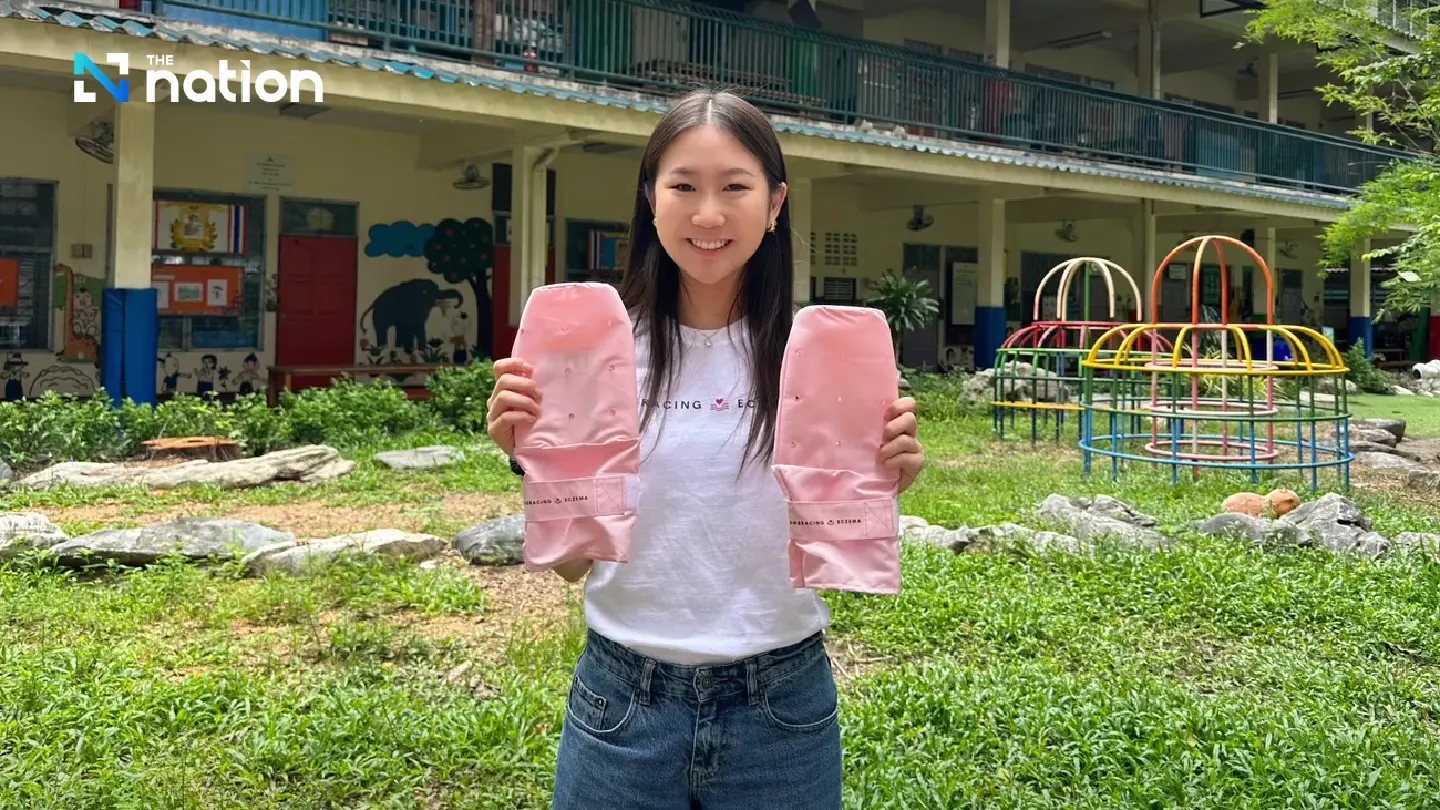 Preeyanun Atikarnbodee invents innovative anti-itch glove for eczema relief