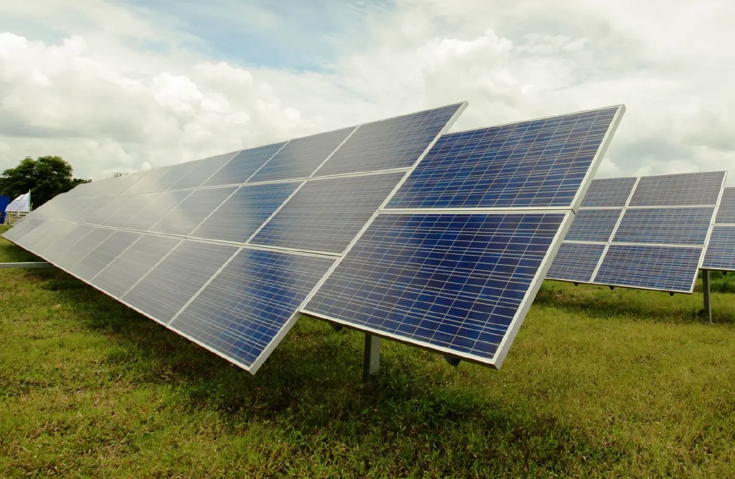 EGCO Group ready to participate in 2nd RE Big Lot bidding for over 10 solar projects