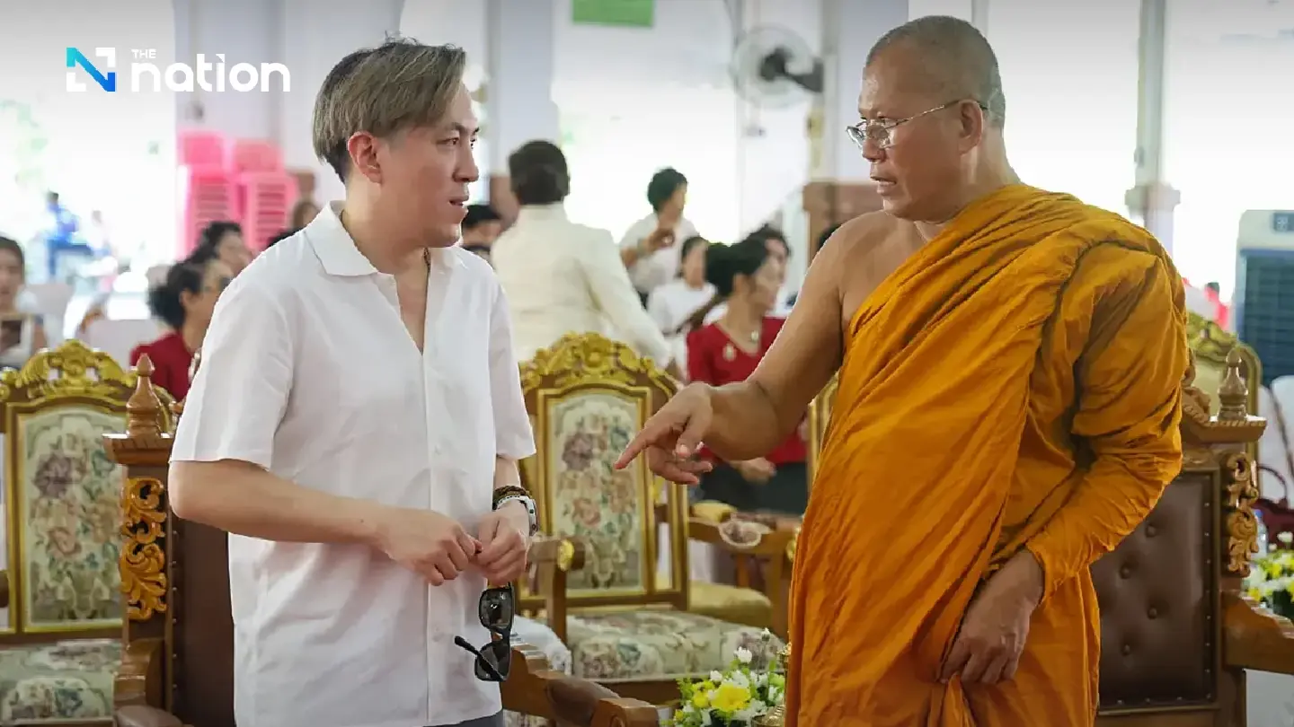 Nation Group holds krathin merit making at temple in Sing Buri
