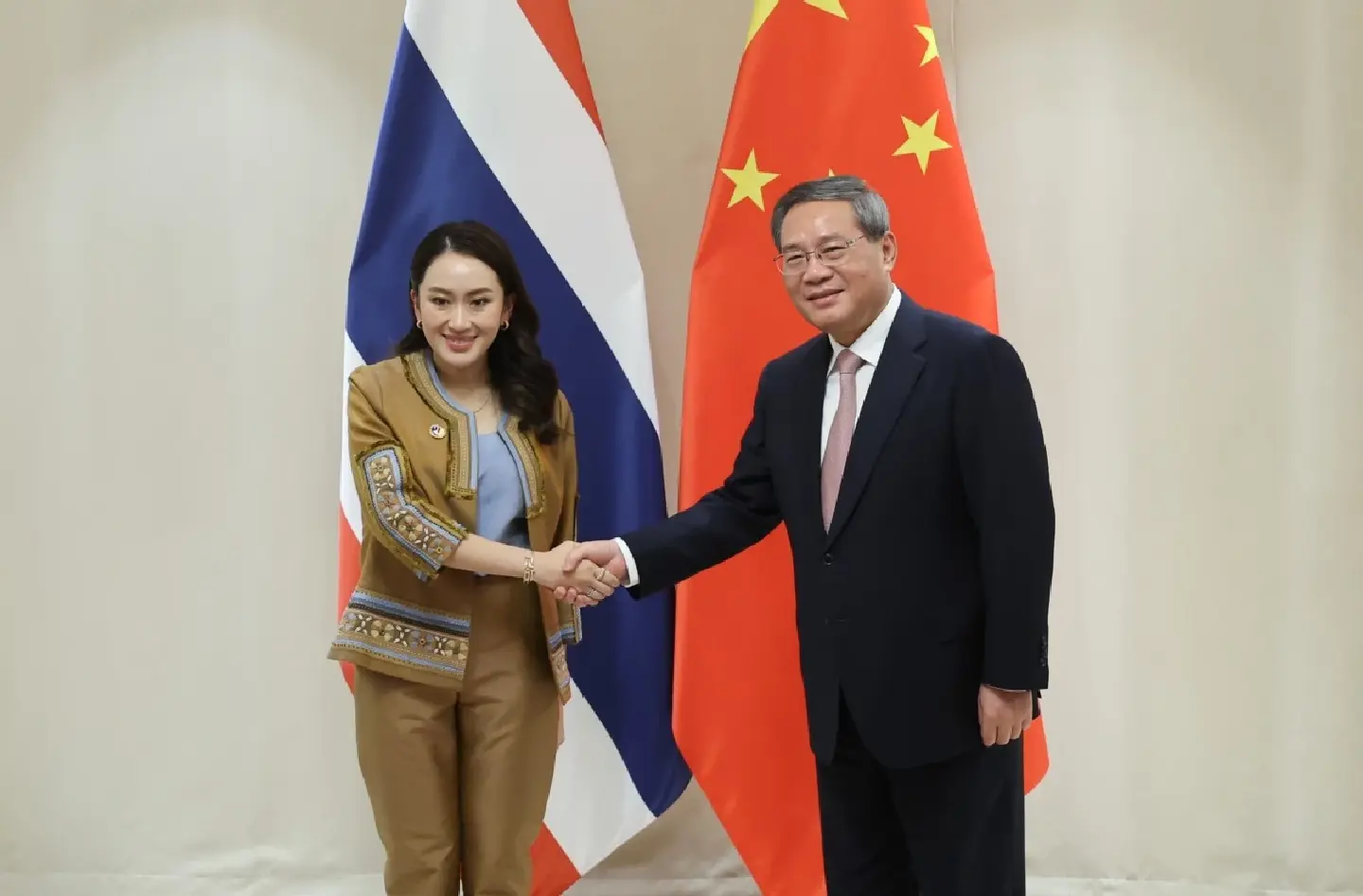 China aims to strengthen traditional friendship, cooperation with Thailand: Li