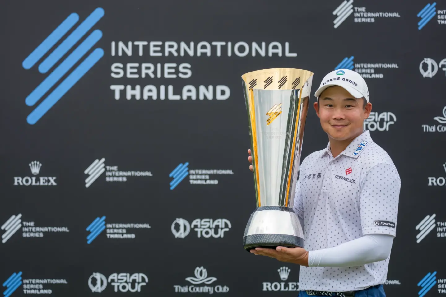 Lee snatches last-gasp win over Uihlein