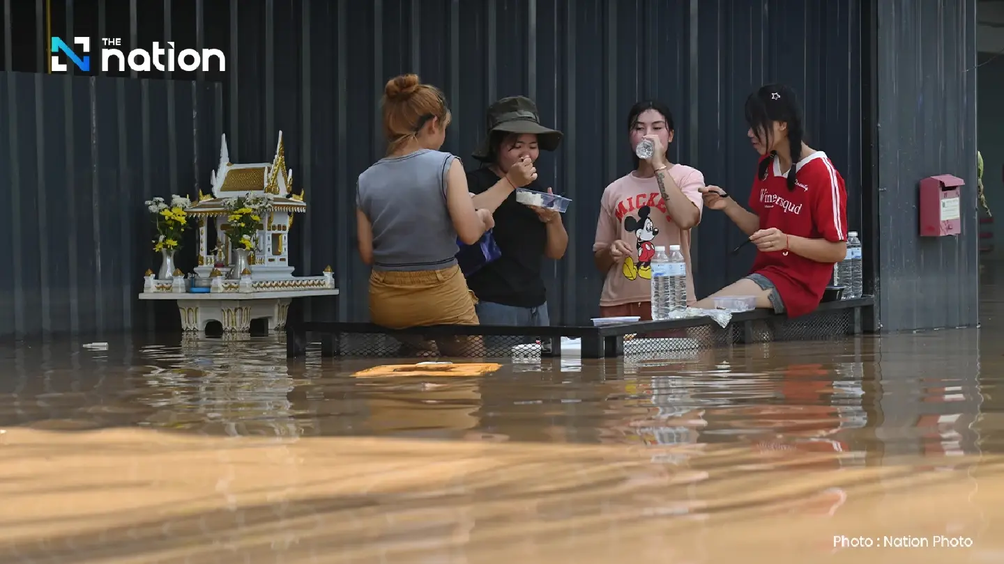 Chiang Mai’s Ping River recedes, but downstream areas still at risk