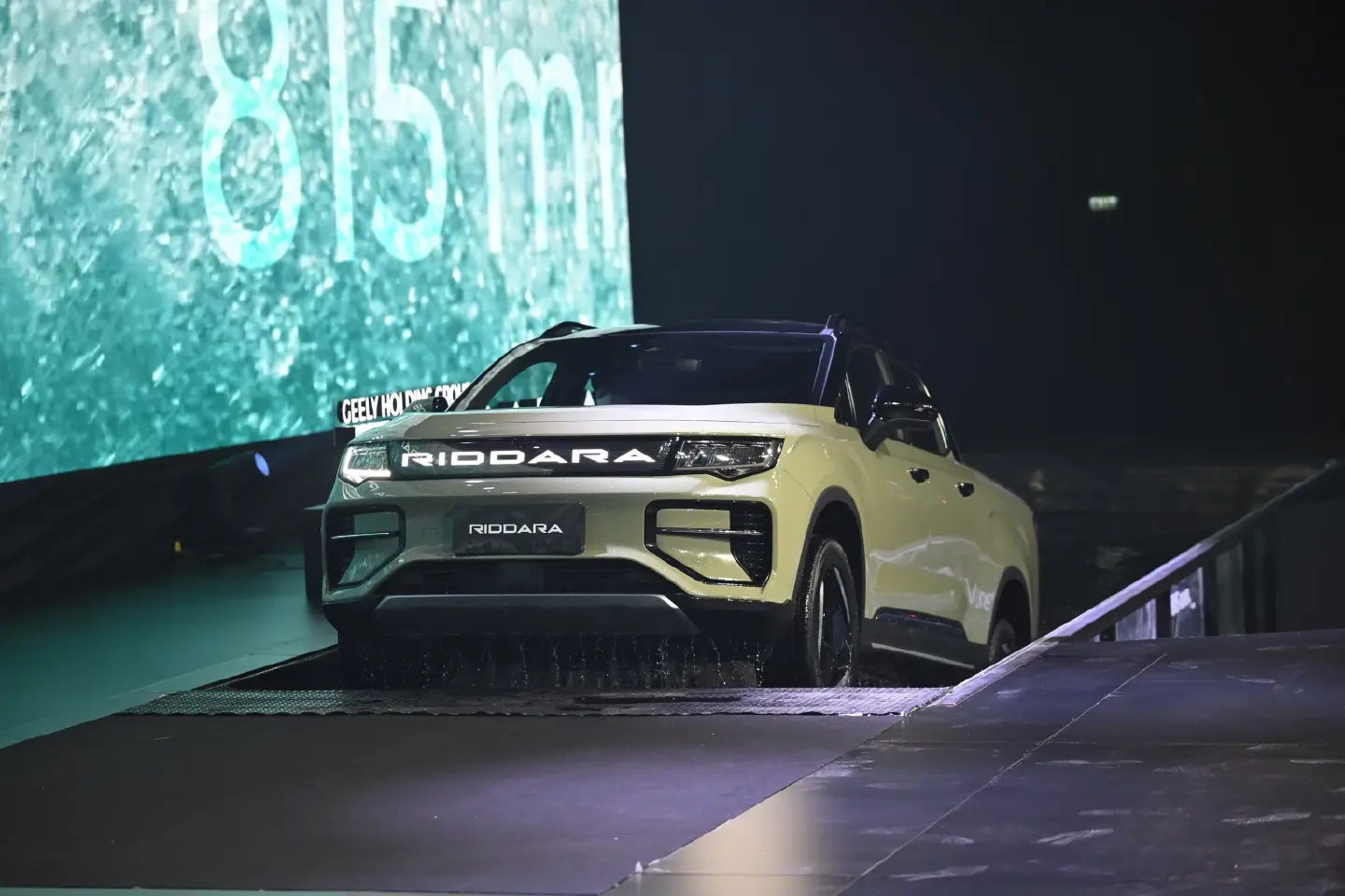 RD6: Thailand's First EV pickup