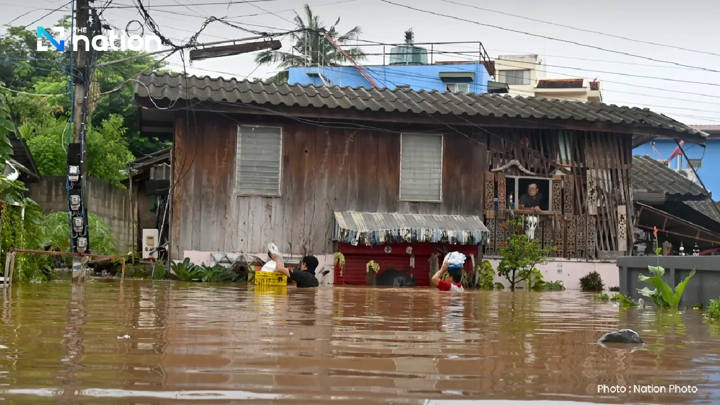 Thailand hikes flood compensation to 9,000 baht per family
