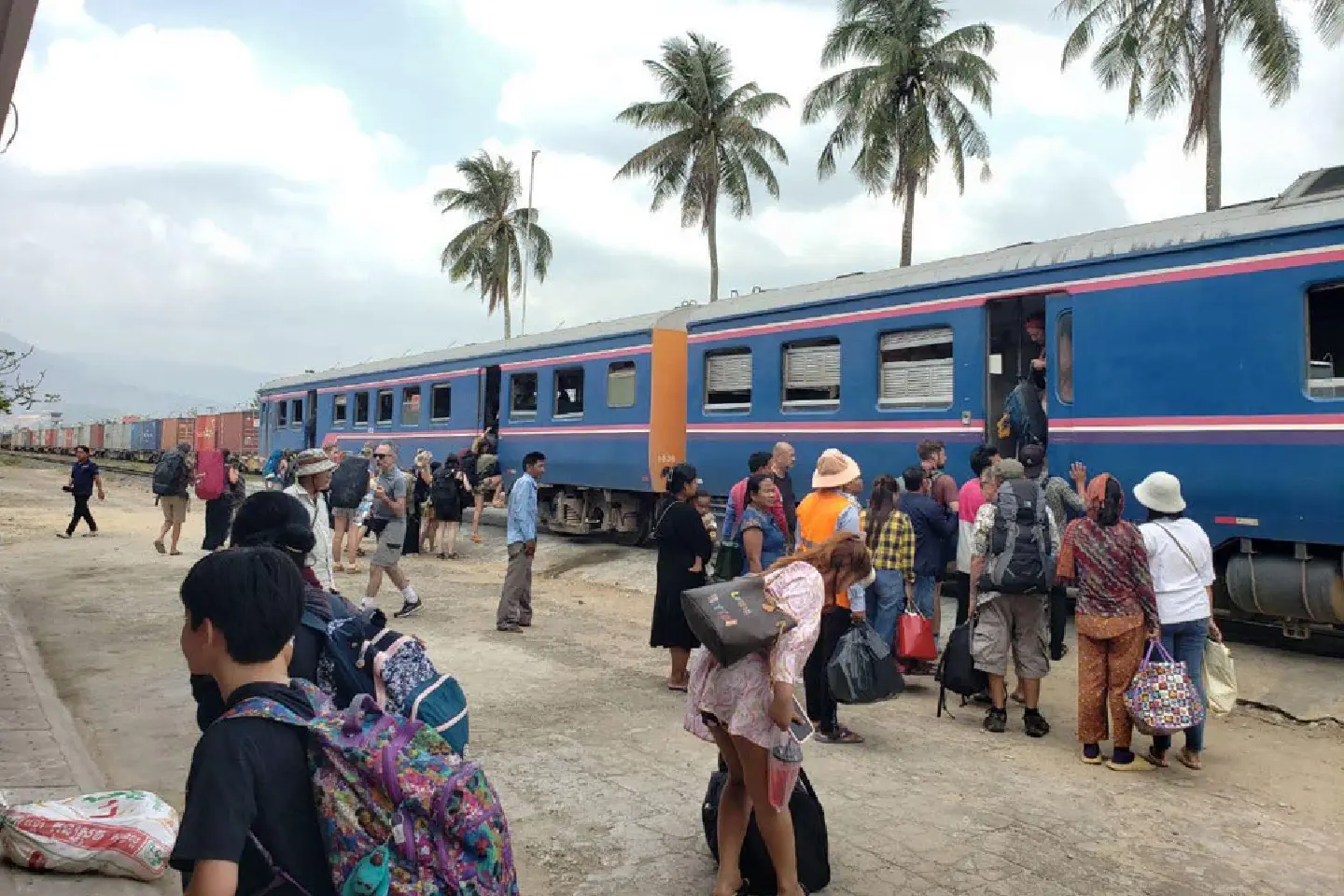 Cambodia identifies path to improved connectivity