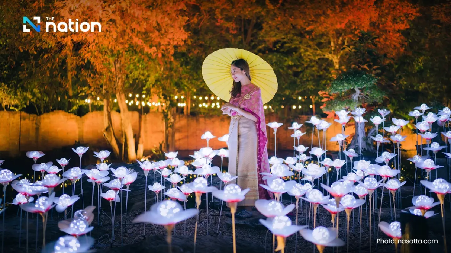 Ratchaburi’s Nasatta Park is all lit up for the cool season Ratchaburi’s Nasatta Park is all lit up for the cool season
