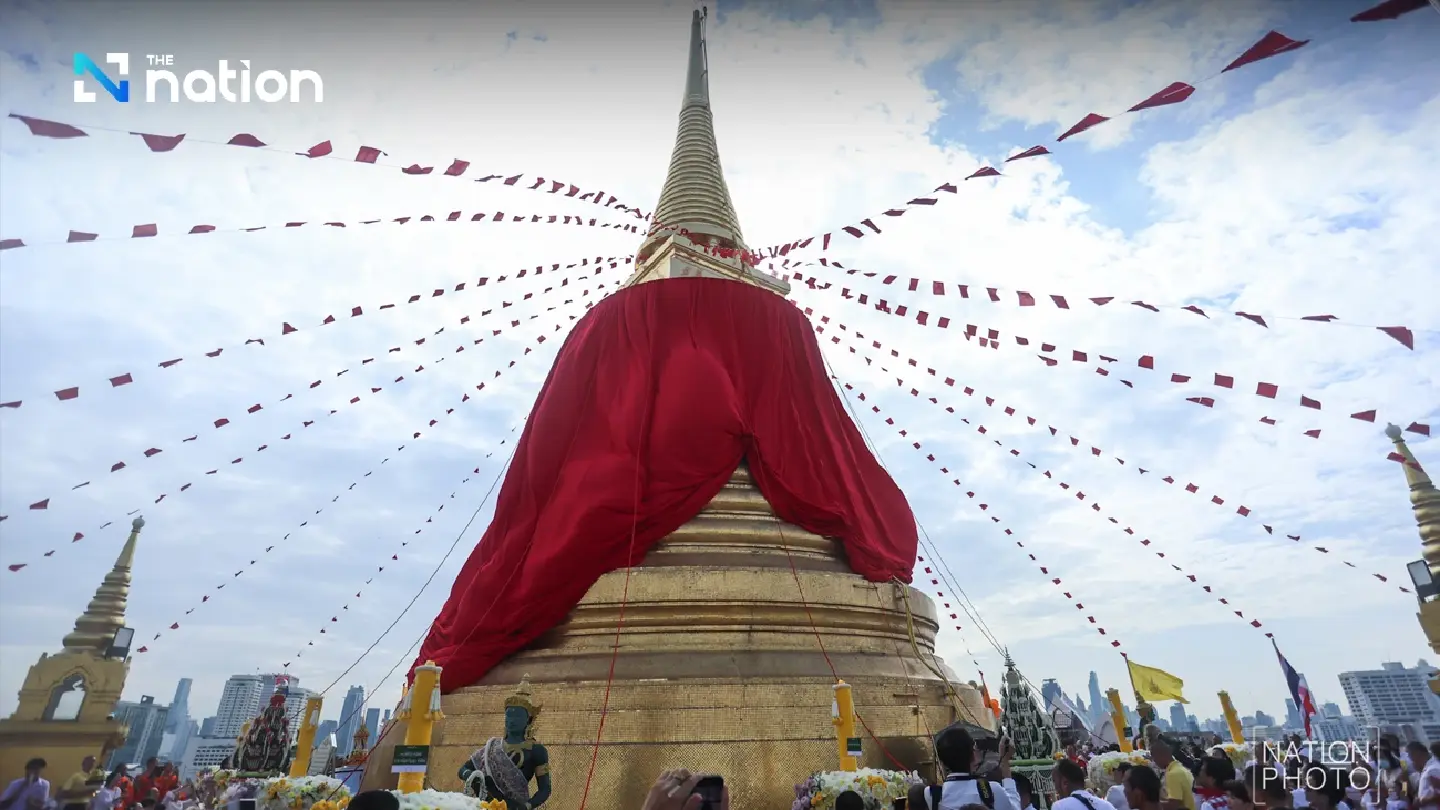 Annual red-cloth ceremony held at Golden Mount Annual red-cloth ceremony held at Golden Mount