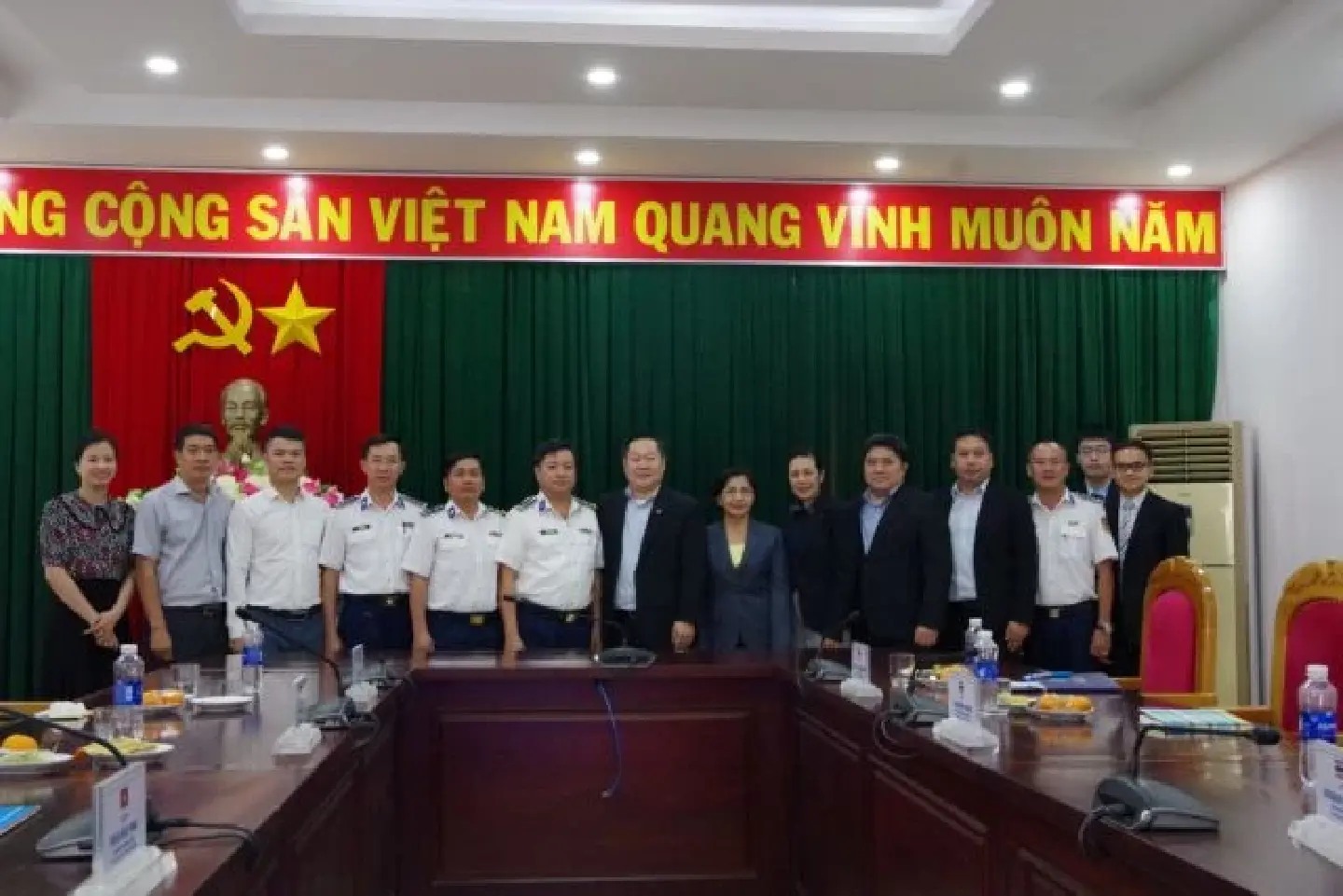 Vietnam, Thailand share experiences in combating drugs at sea