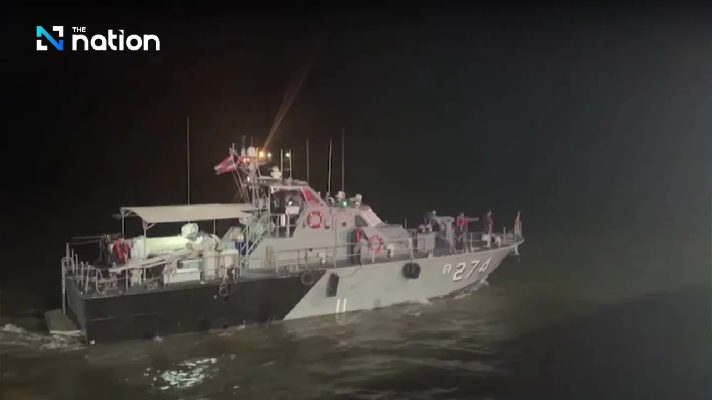 Myanmar vessel attacks Thai fishing boats: one killed, 31 captured