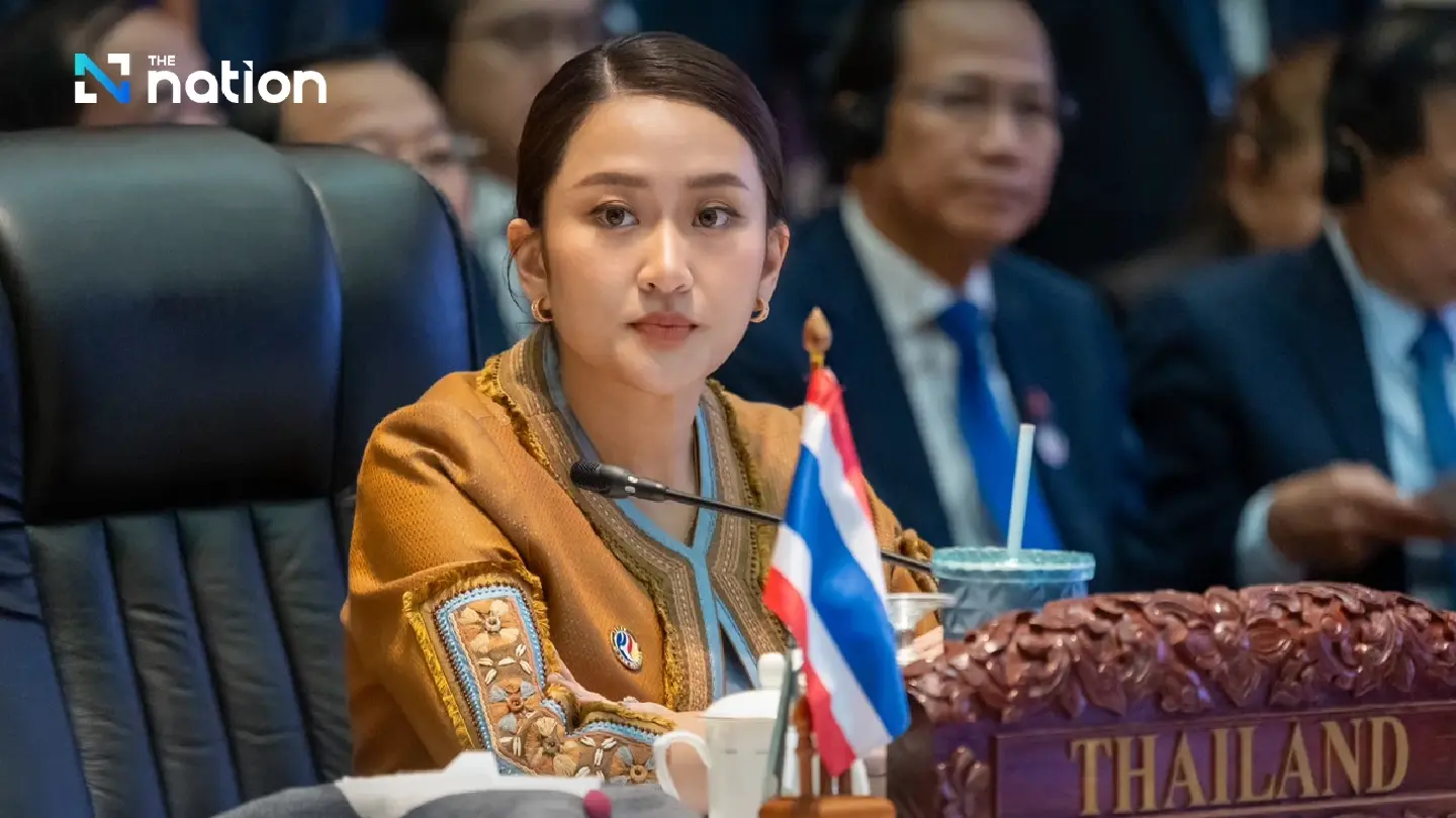 Paentongtarn leaves on a three-nation tour for multilateral meetings