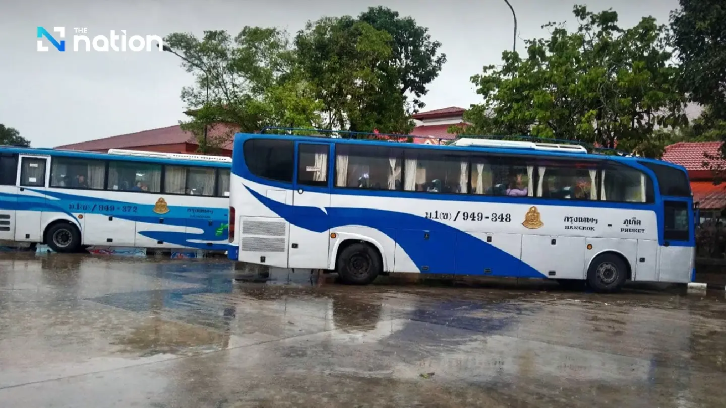 Train and bus services to the South derailed by floods