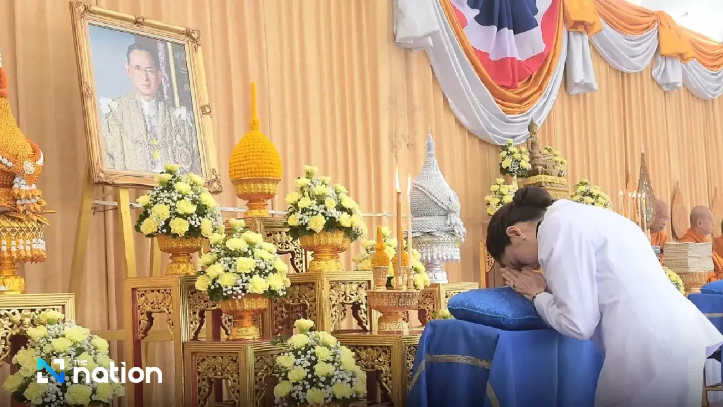 PM leads ceremony to mark beloved late king’s birthday