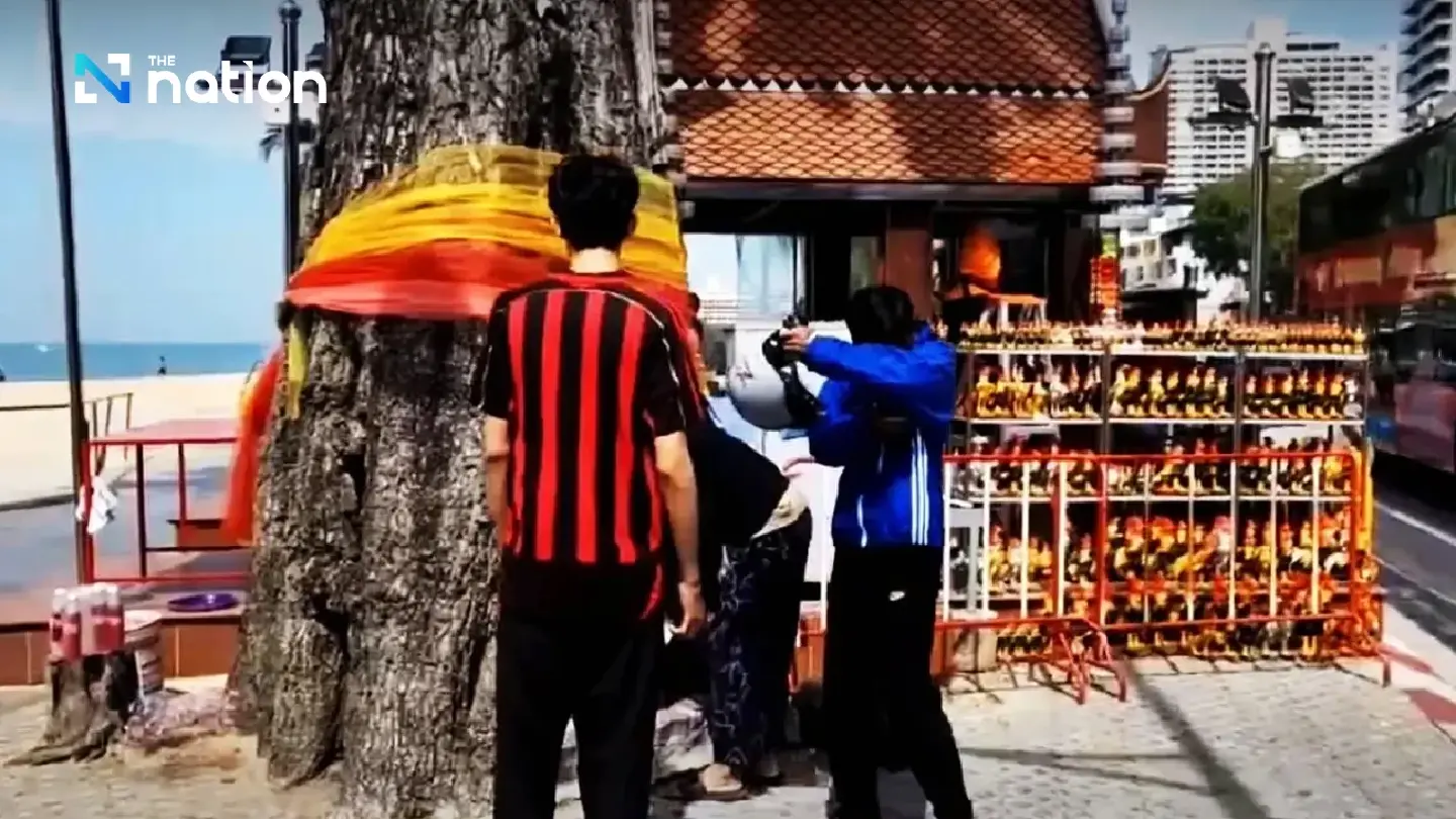 Players of Jagat treasure hunt game intrude on Pattaya Water Space