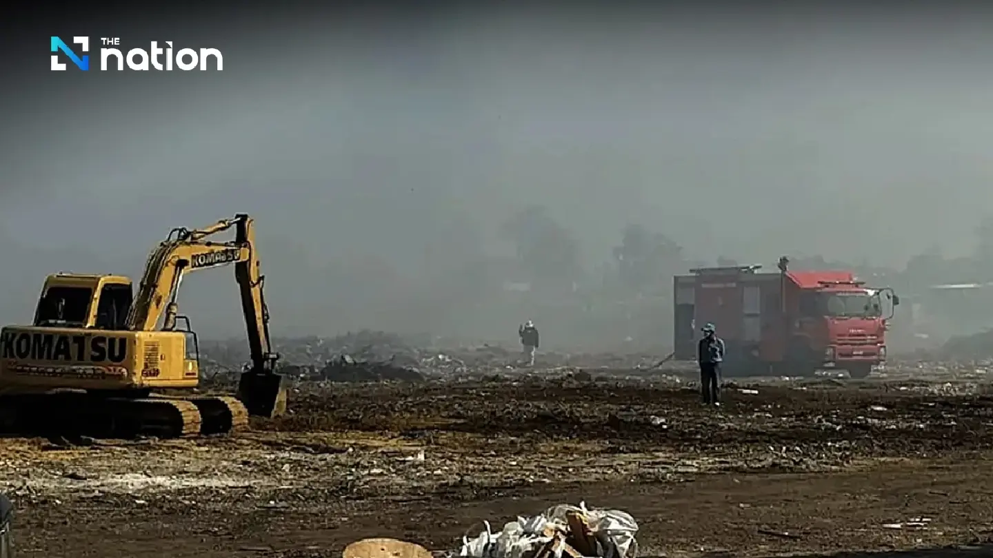 Battle on to put out Samut Prakan landfill fire after  two days