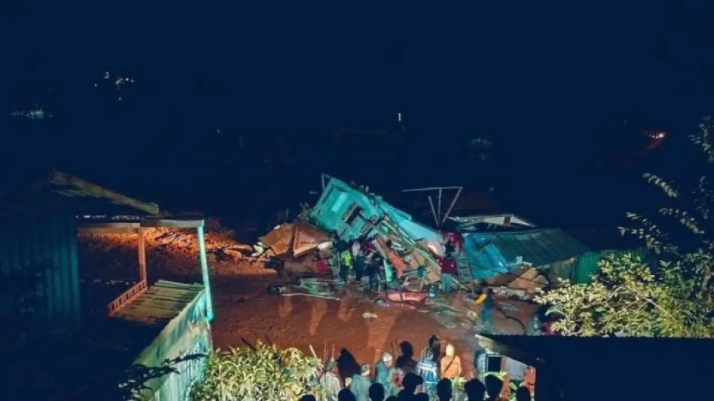 Up to 32 dead in Myanmar jade mine collapse, search suspended Up to 32 dead in Myanmar jade mine collapse, search suspended