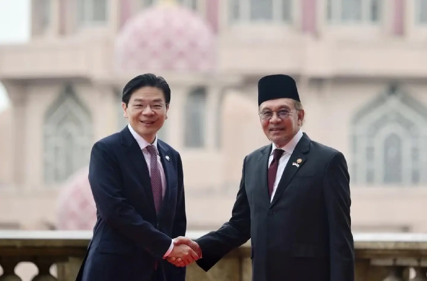 Singapore, Malaysia agree on Johor-Singapore SEZ, creating 20,000 jobs Singapore, Malaysia agree on Johor-Singapore SEZ, creating 20,000 jobs