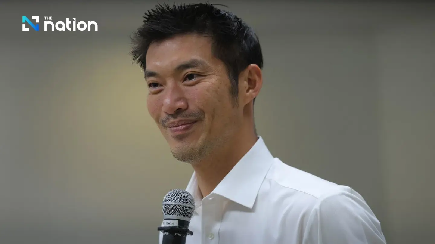 Thanathorn says voters to decide timing of 10,000-baht handout Thanathorn says voters to decide timing of 10,000-baht handout