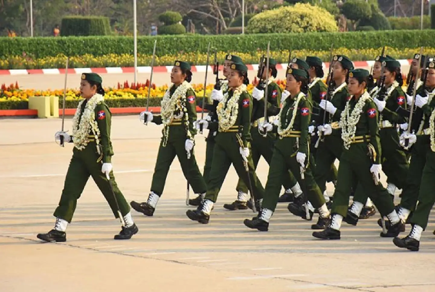 SAC Information Team clarifies that women are not yet being registered for military service