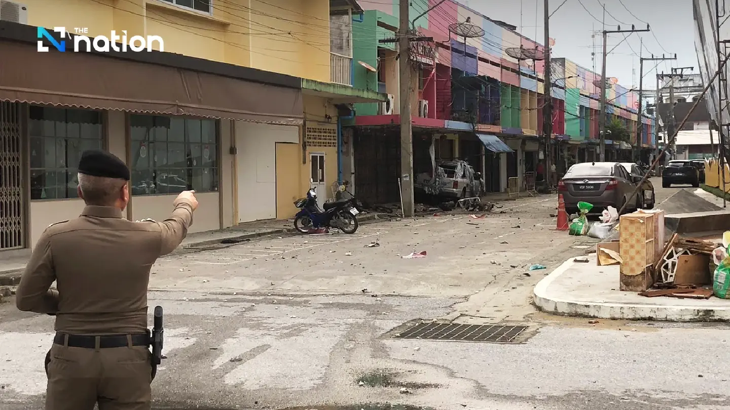 One Malaysian, nine thais injured in Pattani bomb attack One Malaysian, nine thais injured in Pattani bomb attack