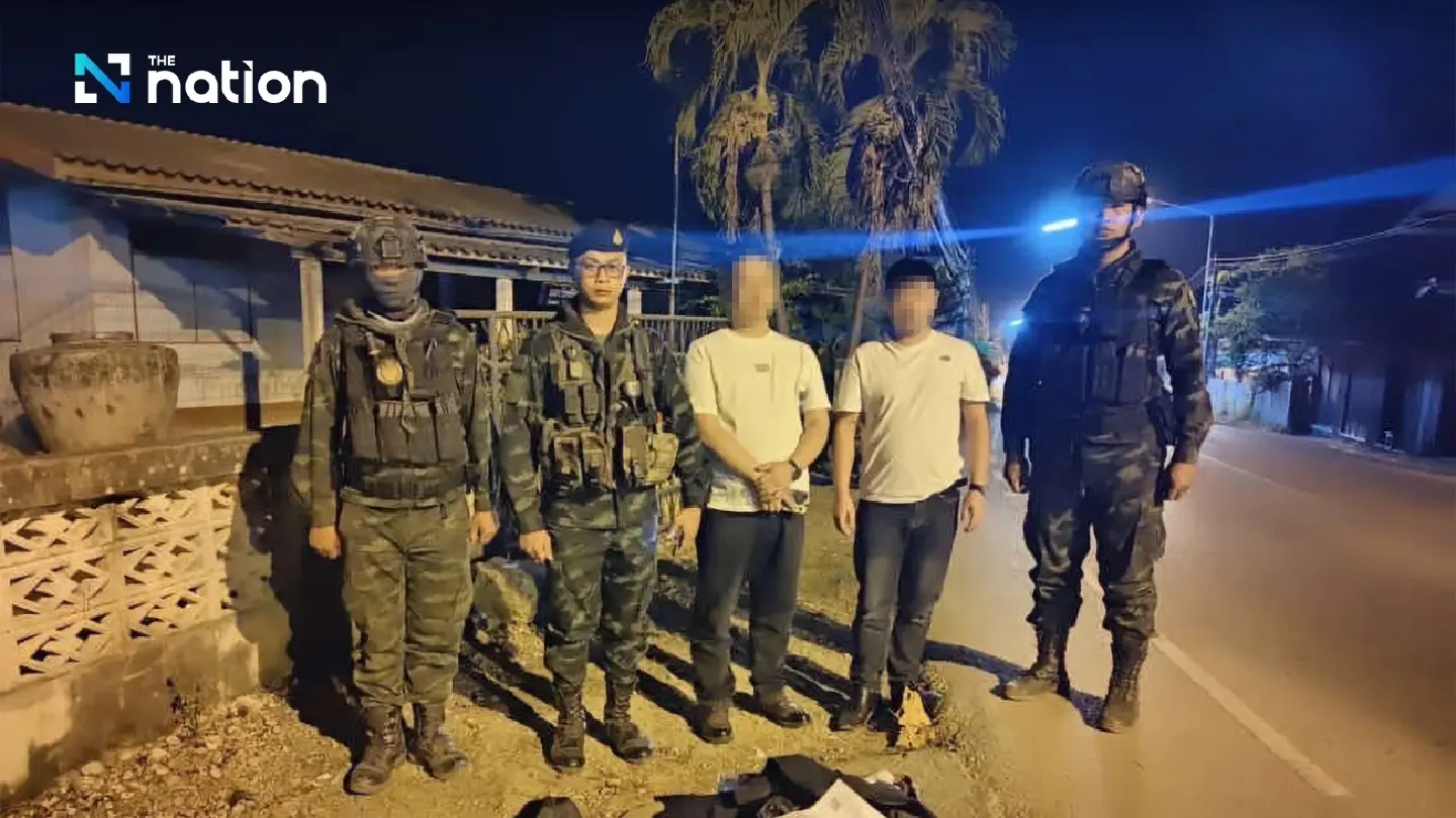 Thai soldiers save Chinese tourists from possible abduction in Tak