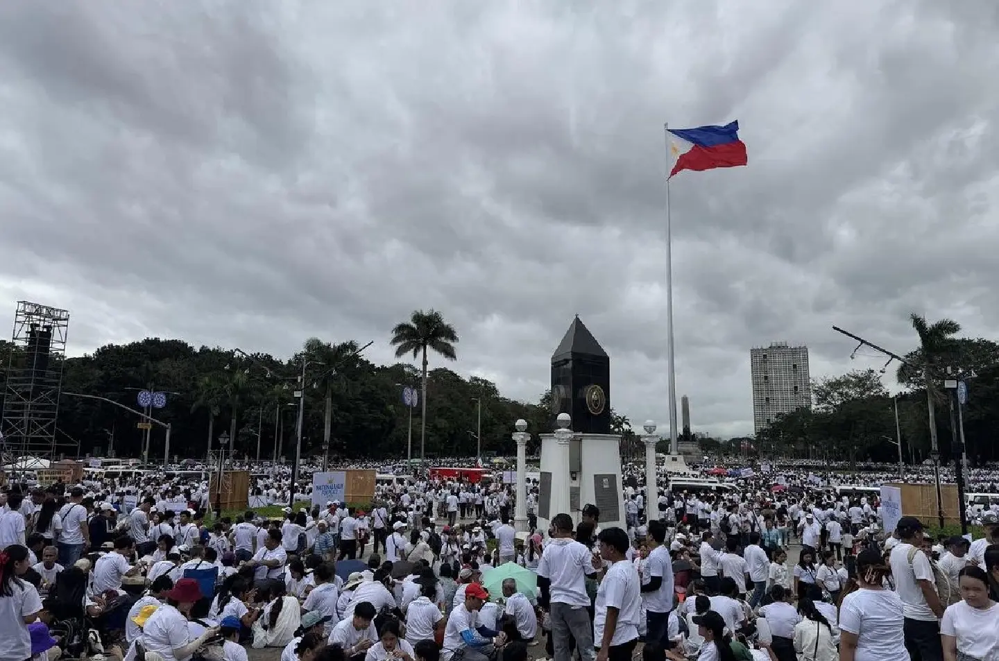 Nearly 1.8 million rally in Manila over impeachment cases against V-P Duterte Nearly 1.8 million rally in Manila over impeachment cases against V-P Duterte