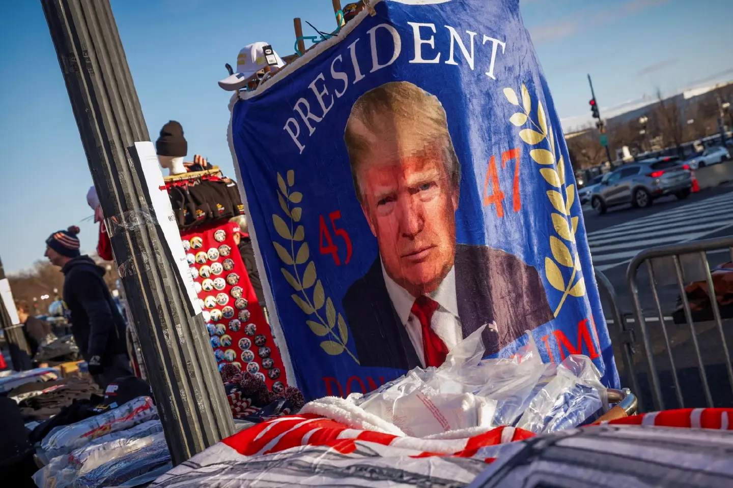Trump pledges a series of Day 1 executive actions to end ‘four long years of American decline’ Trump pledges a series of Day 1 executive actions to end ‘four long years of American decline’