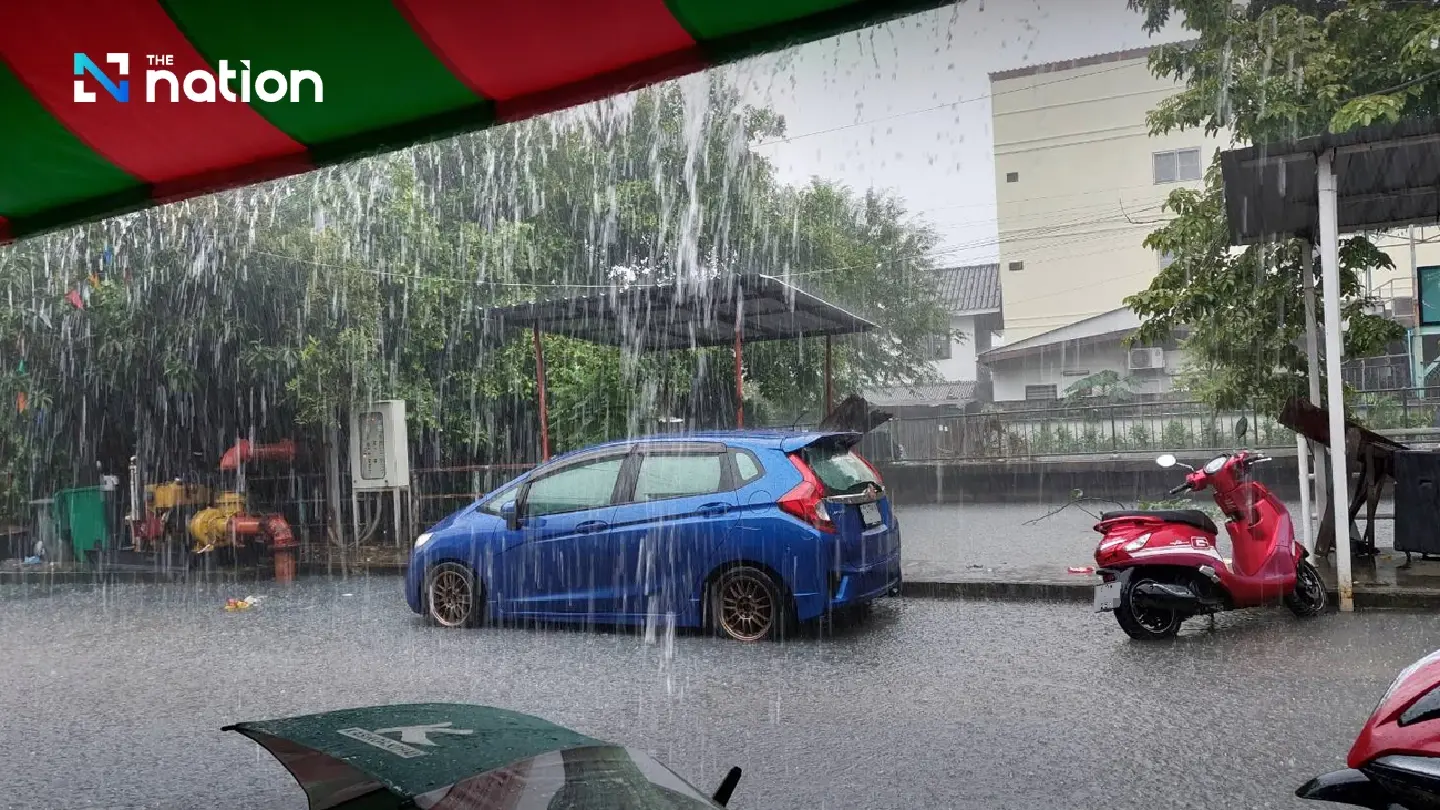Isolated heavy rains and flood warning issued for Southern Thailand