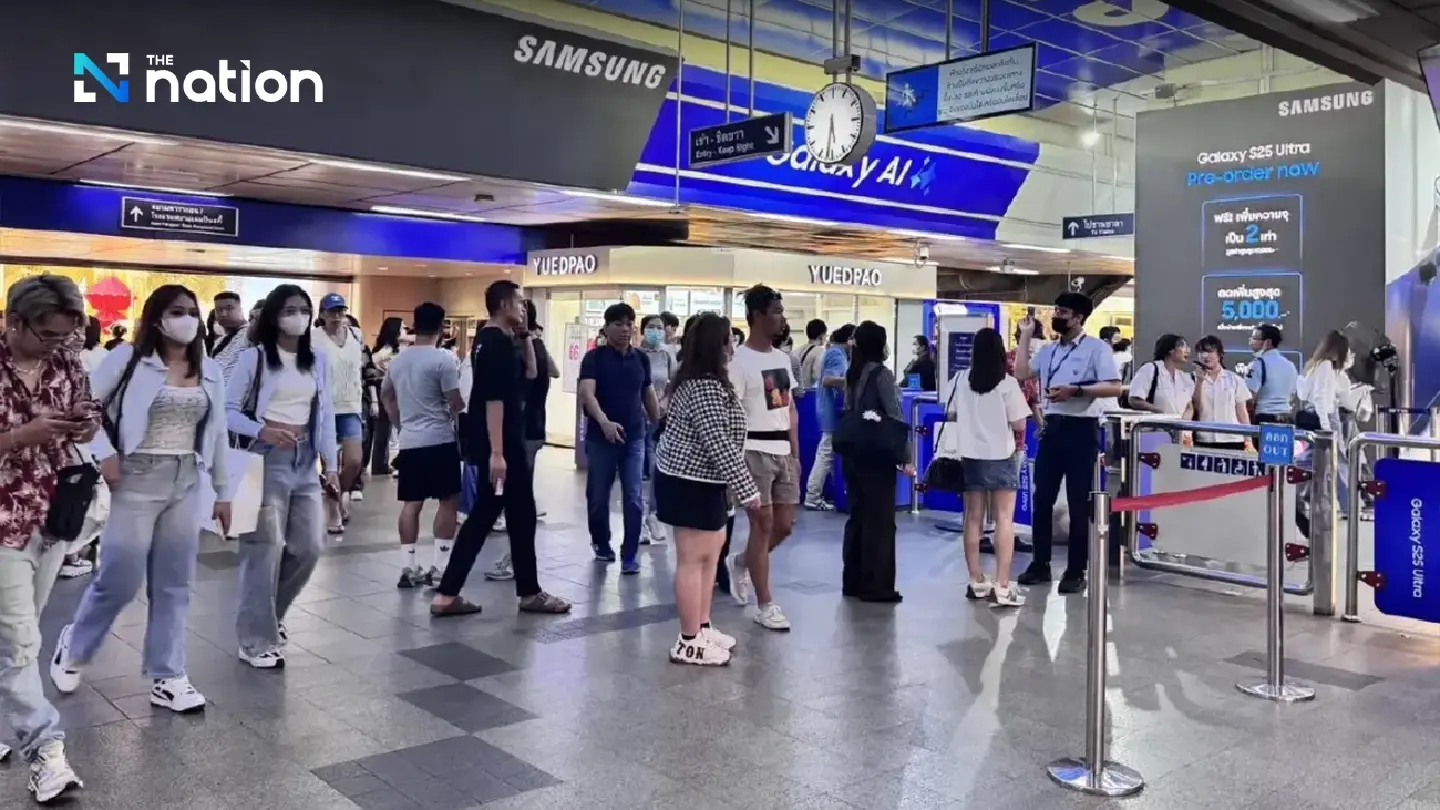 Over 1.63 million people used ‘free electric trains’ on the first day Over 1.63 million people used ‘free electric trains’ on the first day
