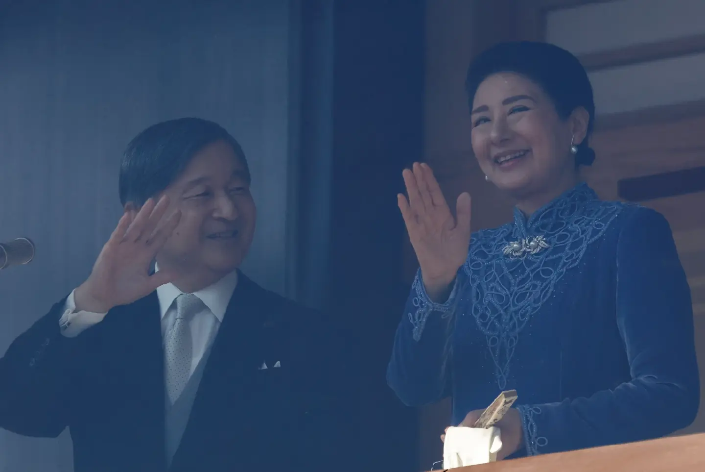 People celebrate Japan Emperor's 65th birthday at Palace