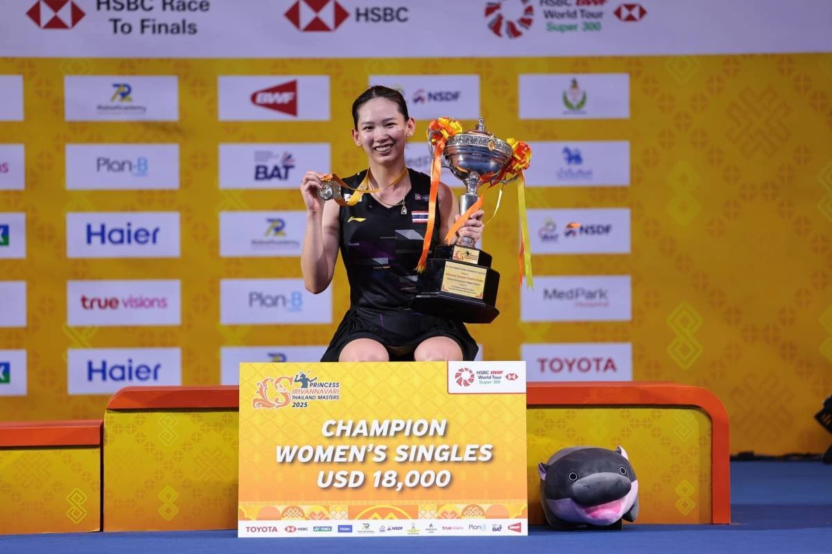 "Mew Pornpawee" beats Komang Ayu Kaya Devi to win Princess Thailand Badminton Championship