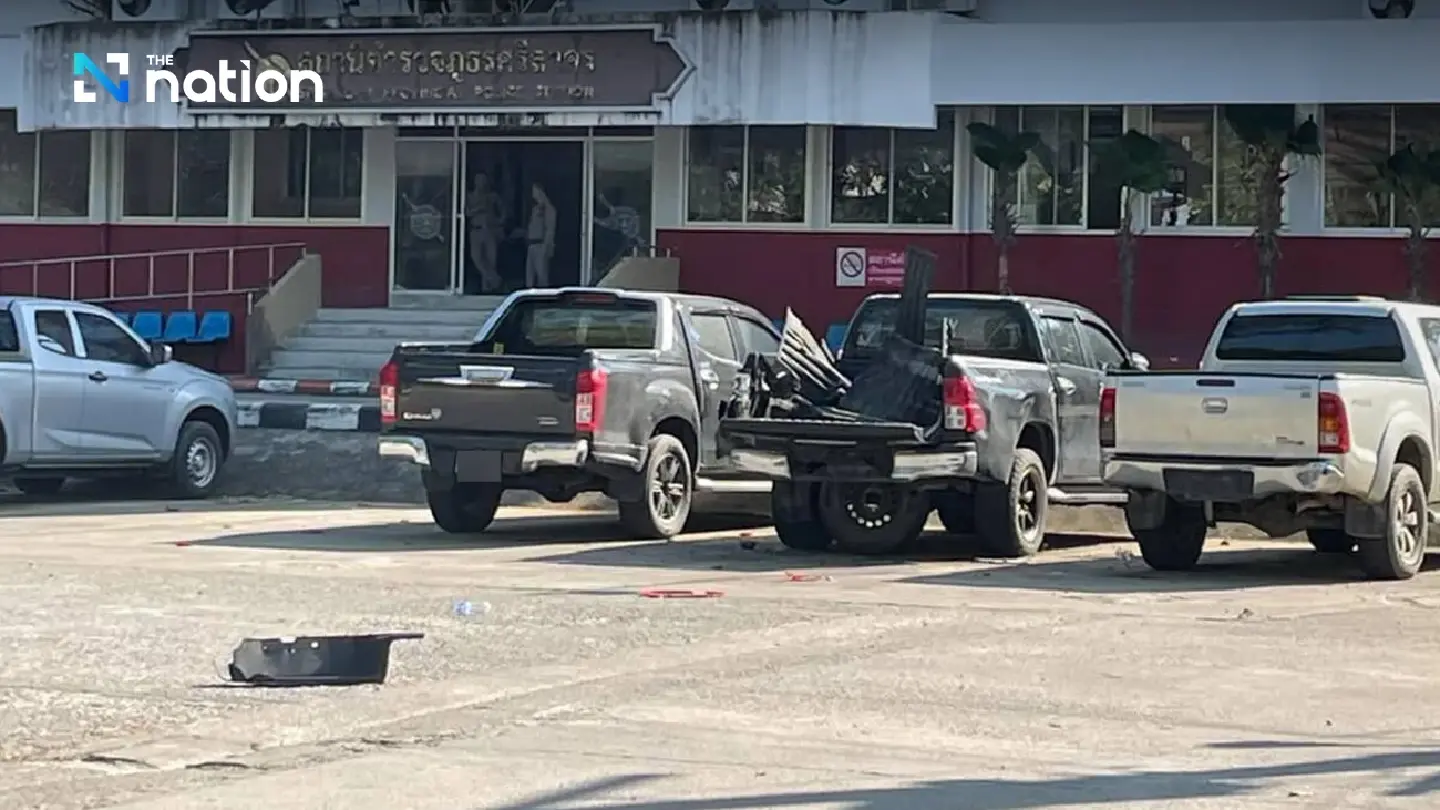 No casualties after car bomb, vehicle fire in Narathiwat