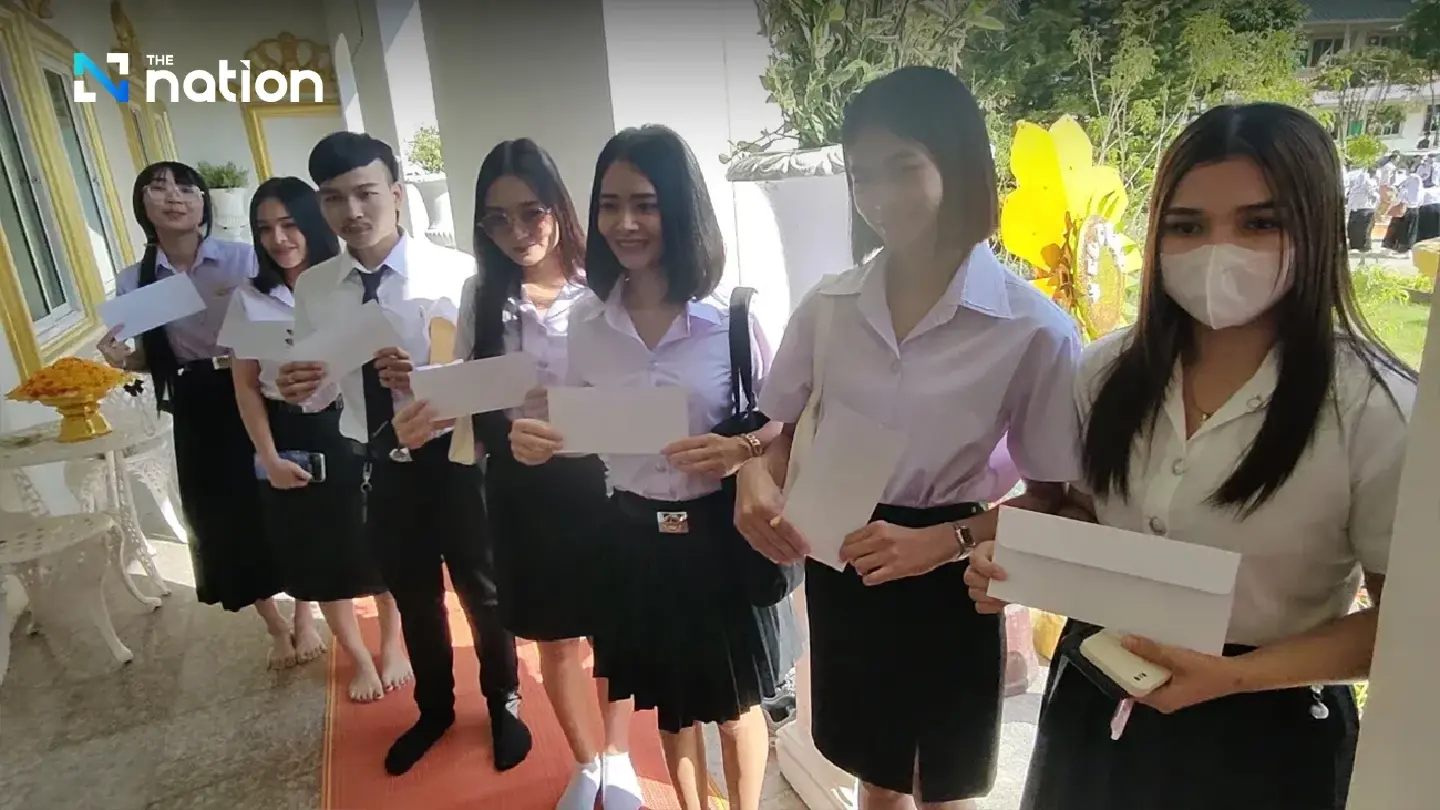 Thai uni hands out Chinese New Year scholarships to 6,000 students