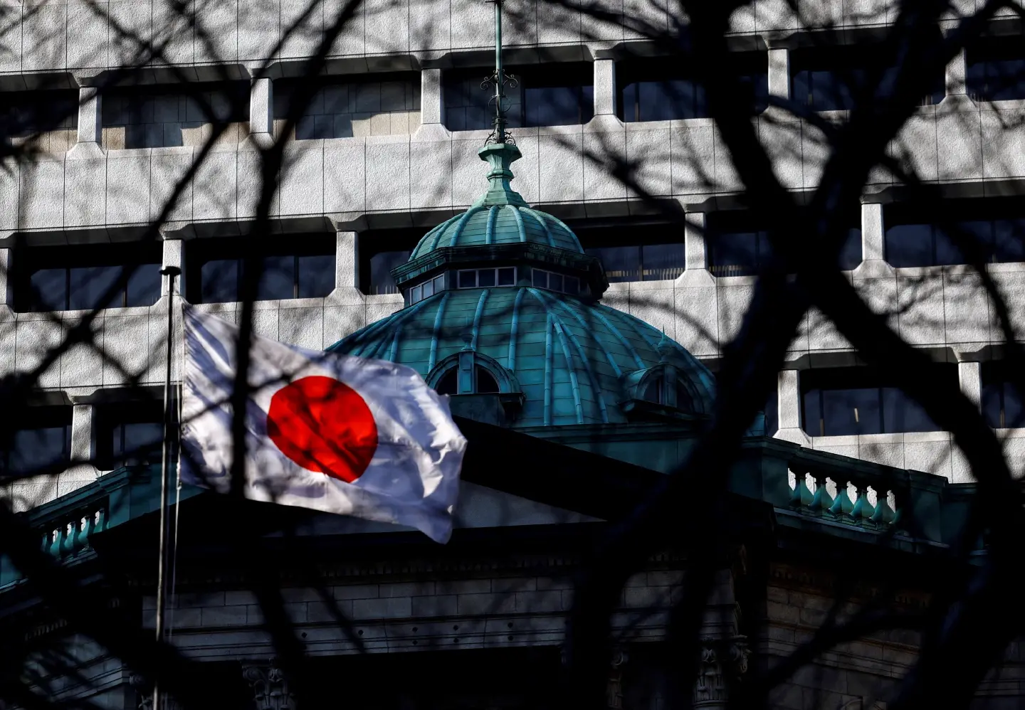 Japan economy grows 2.8 % in 4th quarter Japan economy grows 2.8 % in 4th quarter