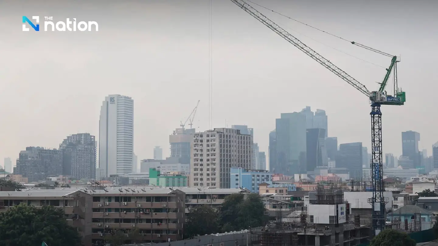 Dust returns to some parts of Bangkok Dust returns to some parts of Bangkok