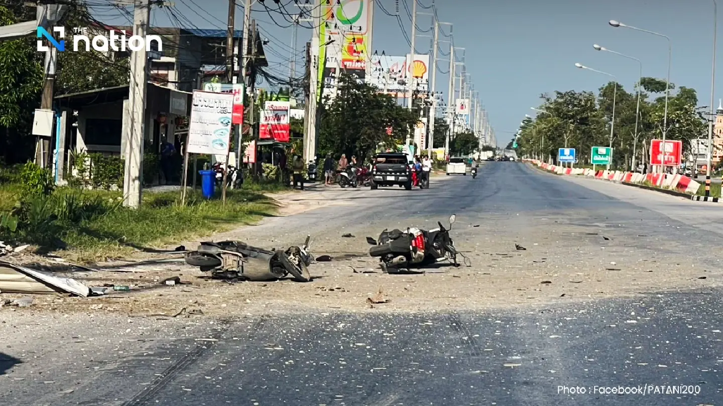 Four policemen injured in Pattani explosion Four policemen injured in Pattani explosion