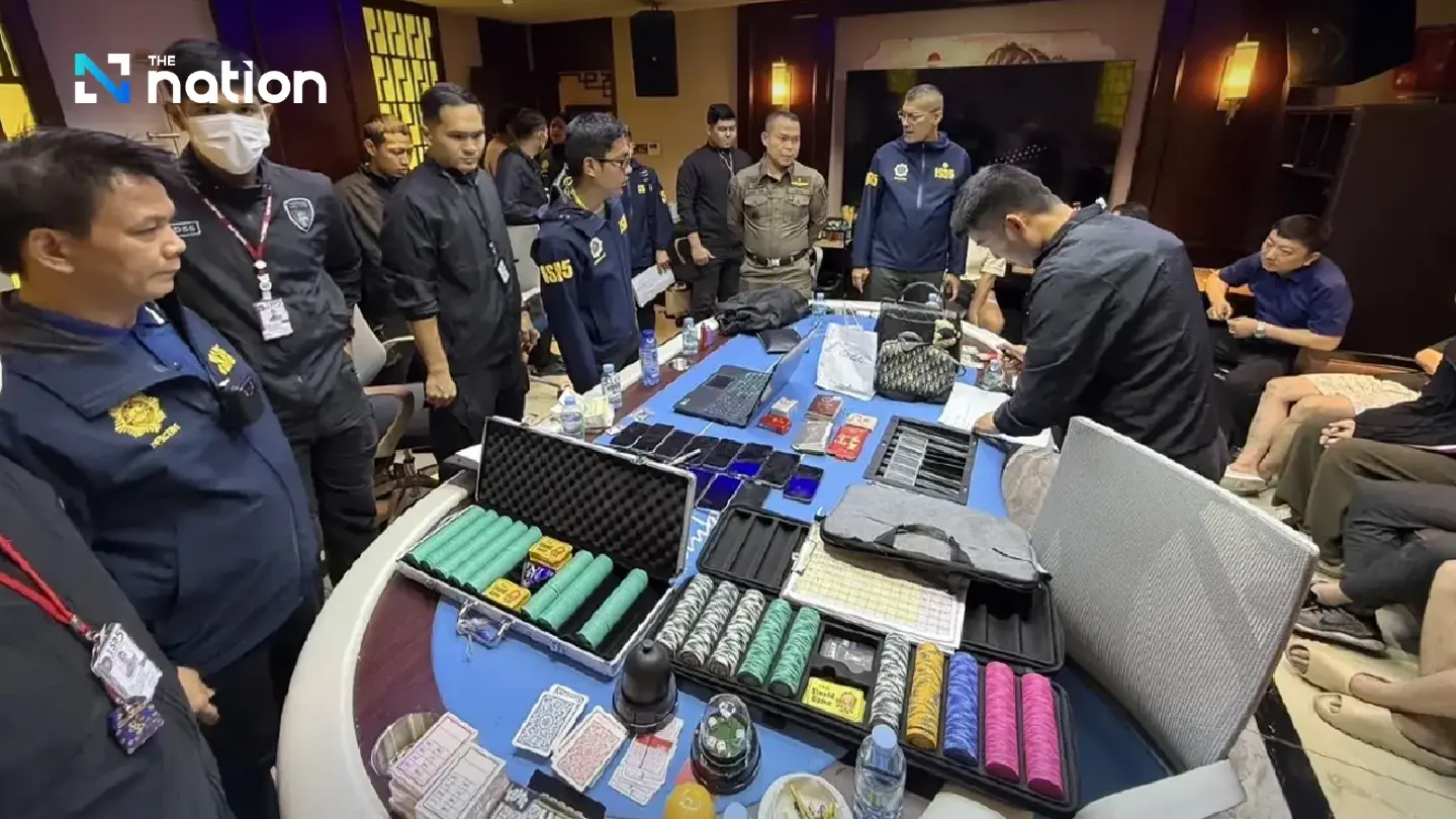 12 foreigners arrested for gambling following raid on Bangkok building