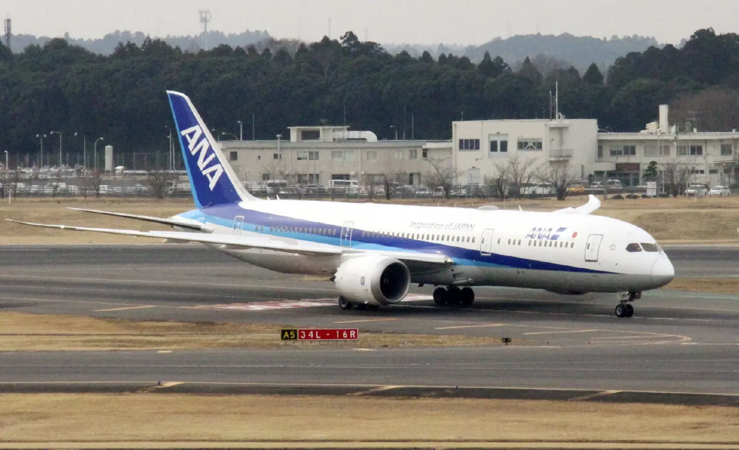 ANA to 0rder 77 new airplanes ANA to 0rder 77 new airplanes