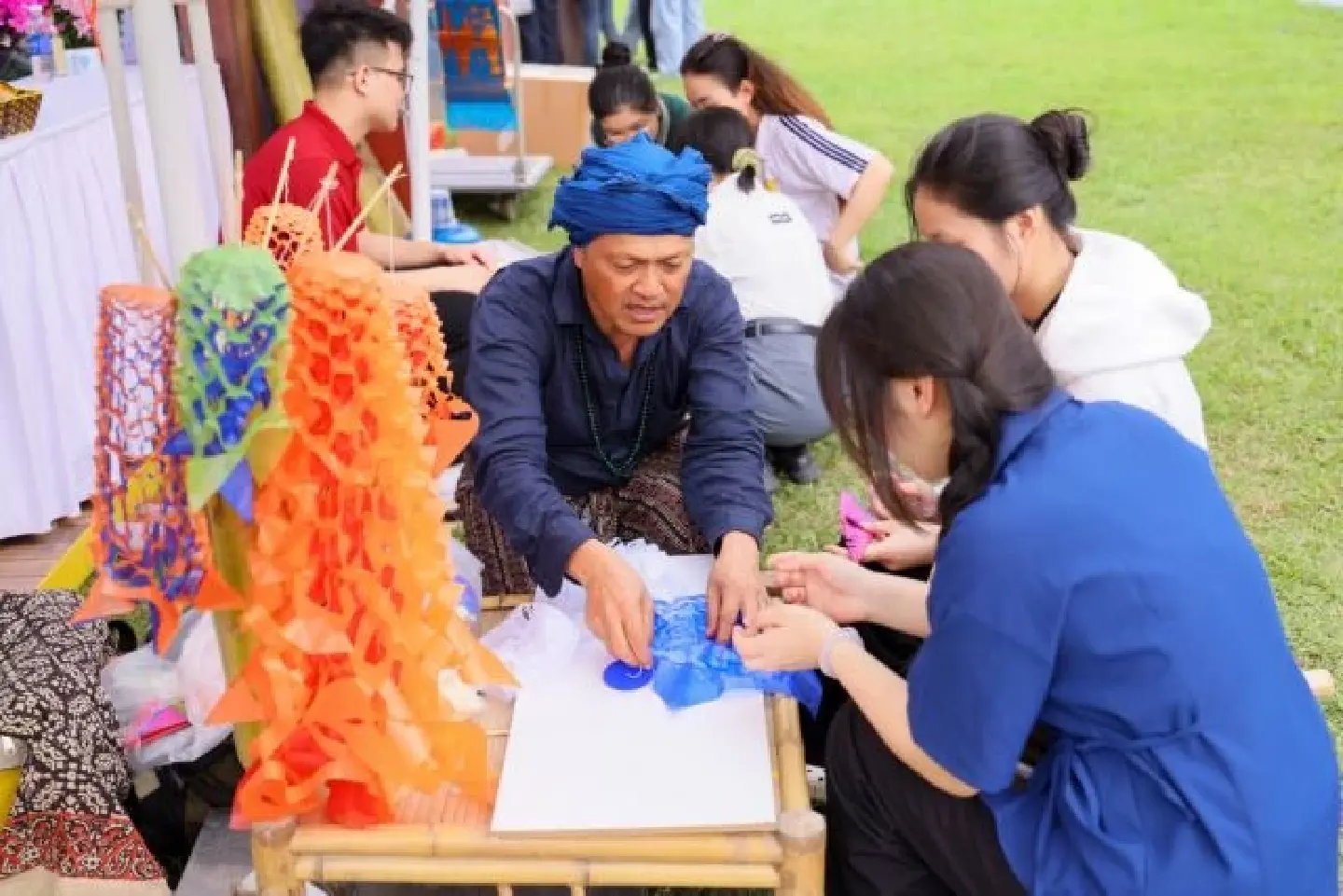 Visitors enjoy Thai environment and lifestyle at festival in Ha Noi, Visitors enjoy Thai environment and lifestyle at festival in Ha Noi,