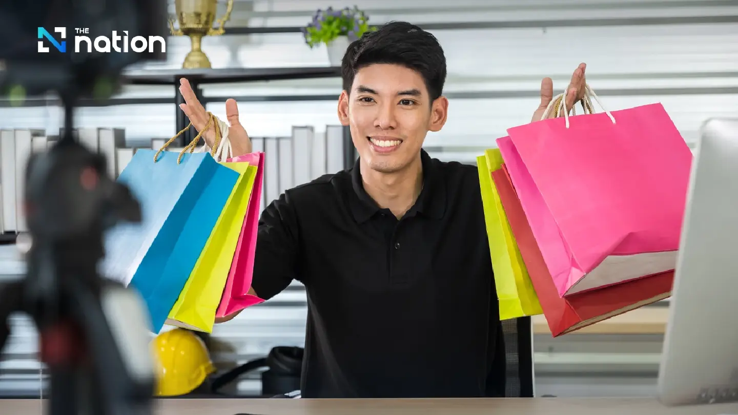 Thai merchants urged to go digital for THB11-trn regional market Thai merchants urged to go digital for THB11-trn regional market