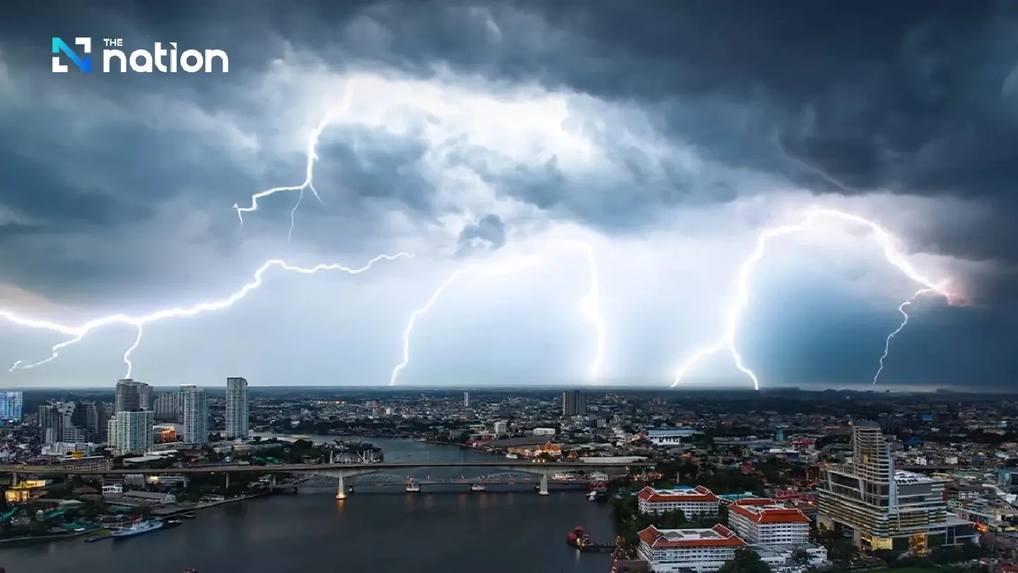 Bangkok and beyond on alert for heavy rain and gusty winds this week